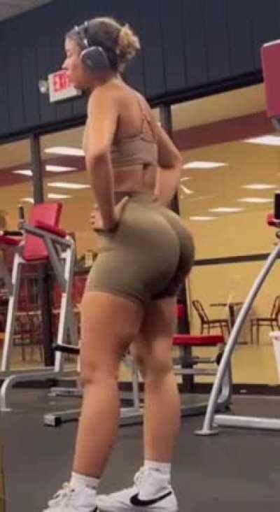 Doesn't make no sense 