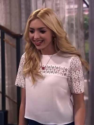 This video of Peyton List has made me rock hard! 🤤