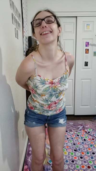 Bounce bounce in my tank top