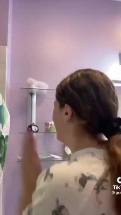 Omg noooo how could she