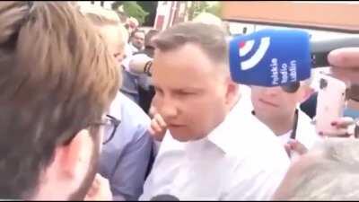 W końcu się przyznał! Źródło: Twitter @_Hopeoppe