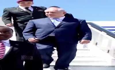 ביבי_צועד_במ