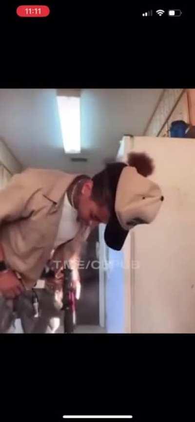 To act gangster for the live