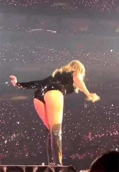 Her ass looked so good in this outfit