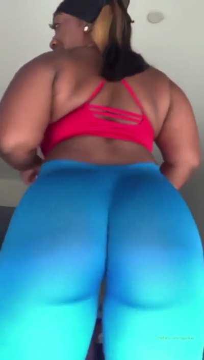 Like she promised 🤤🤤🤤