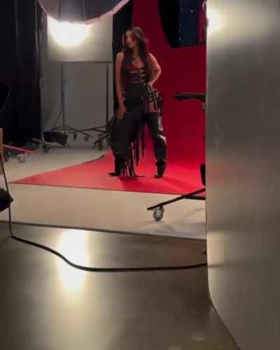 Cardi’s Titties Bout To Bust Out 😮‍💨🍈🍈