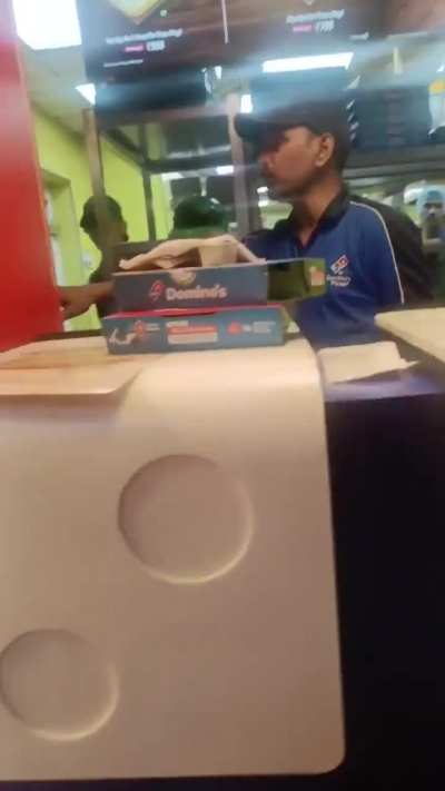 Clash inside Anal Plaza, Palam Vihar Sector 23