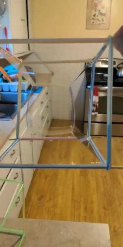 Made a tesseract with soap bubbles