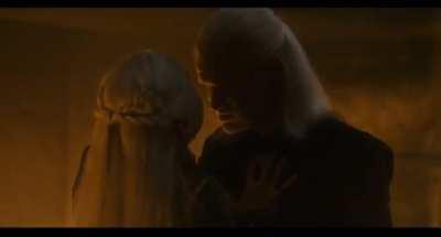 Daemon calls Rhaenyra a Nerd and Chokes Her.