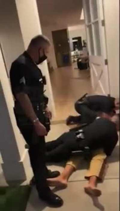 NBA player Jaxon Hayes gets arrested. His friend also gets arrested for filming