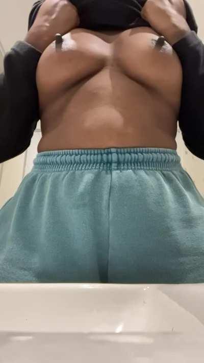 I wanted to share my Titty drop 