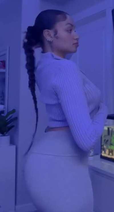 Big_Cash_Cass - Video #0210