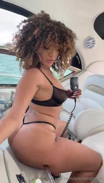 Shark🦈 milf🍑 on ship🚢🚢