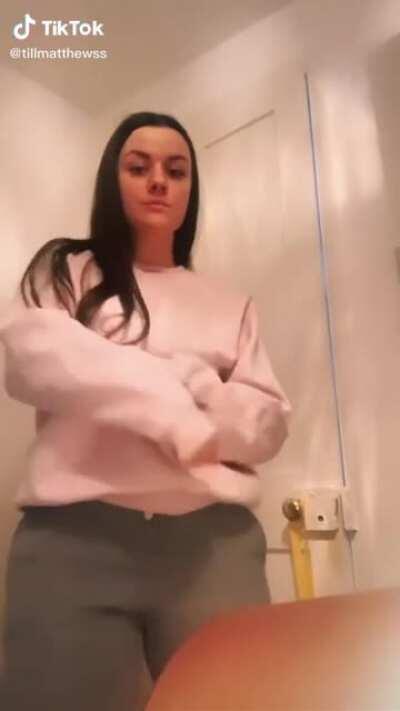 Another Slut found through the Bussit Trend