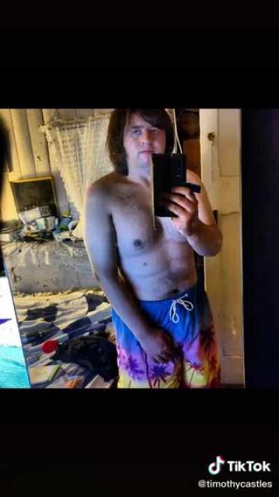 Me applying to Tinder ✌