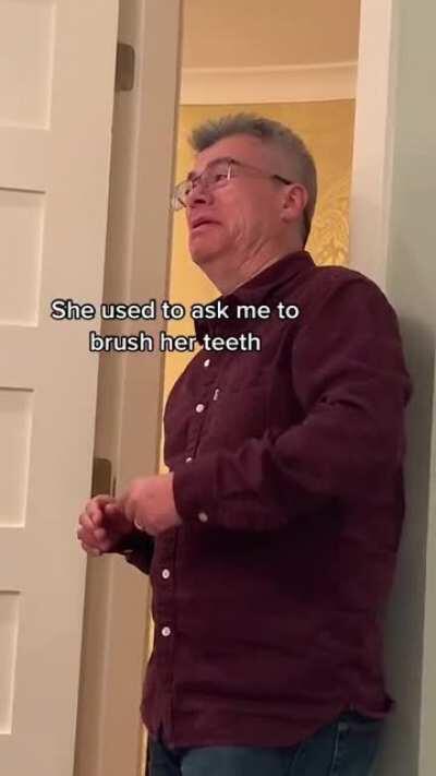 Dad's reaction to seeing his daughter in her wedding dress...