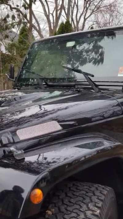 My car broke down, so my buddy went to pick me up in his Jeep. Here's what happens when he hits the unlock button.