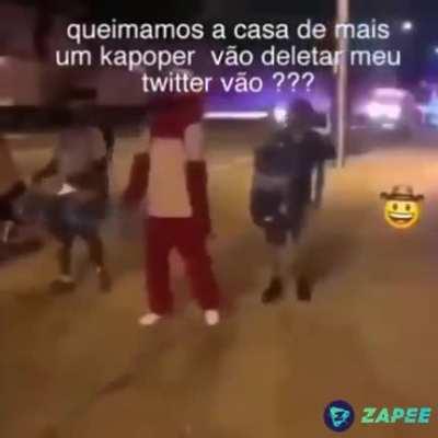 Pesado… Porém […] POÉTICO!!!