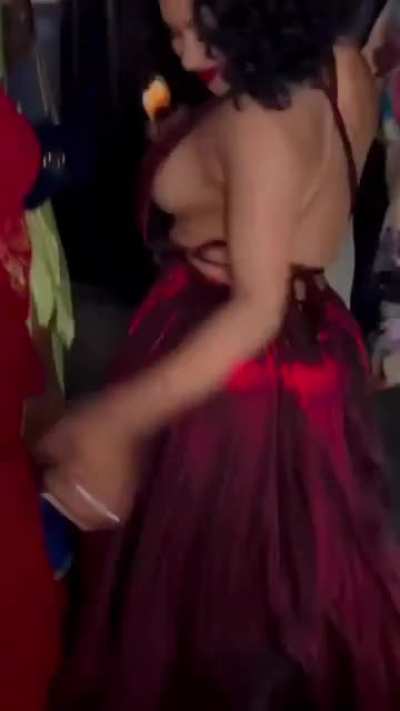elegant dress, jiggly ass, jiggly tits