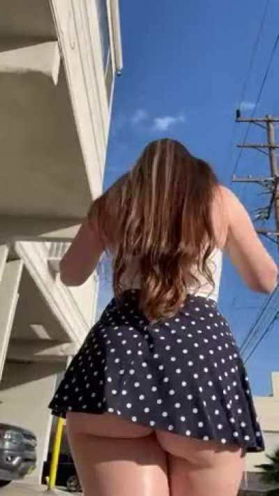 Wanna take a walk w me?