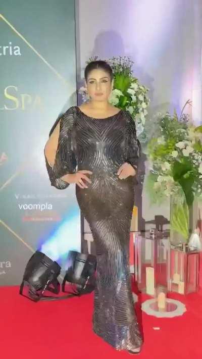 Raveena 🔥🔥🔥