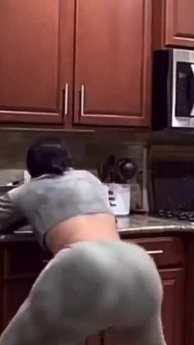 nice king comp of claps