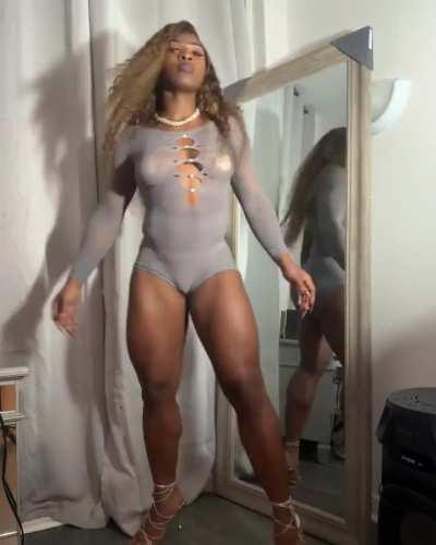 You know the hard work paying off when ppl think u got them cheeks done 🤪🍑 Nah this all Gym baby🏋🏾‍♀️ #naturalbodybuilding #naturalbeauty #fitnessmodel #fitnessinspo