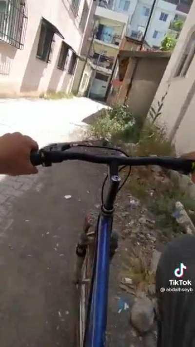 This how it looks when watching X race.