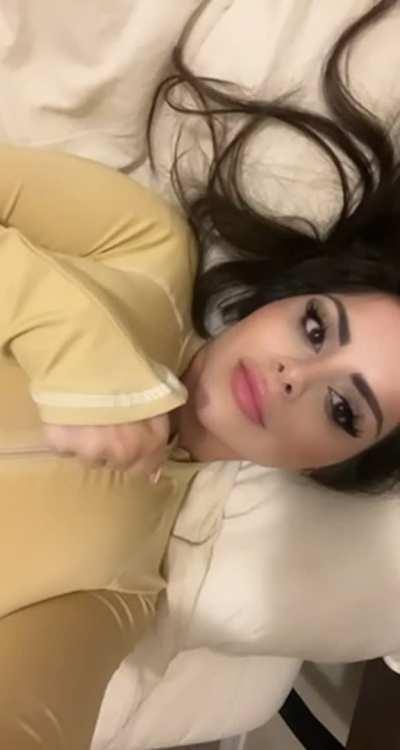 Pretty face and huge natural titties