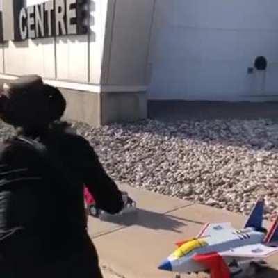 You seeing these kids turn in to vehicles