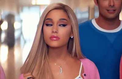 Ariana Grande looks like the high school brat that gets fucked every other night