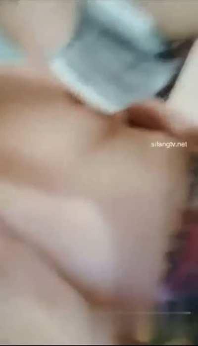 Man sucking Chinese girl tits in hotel after shower