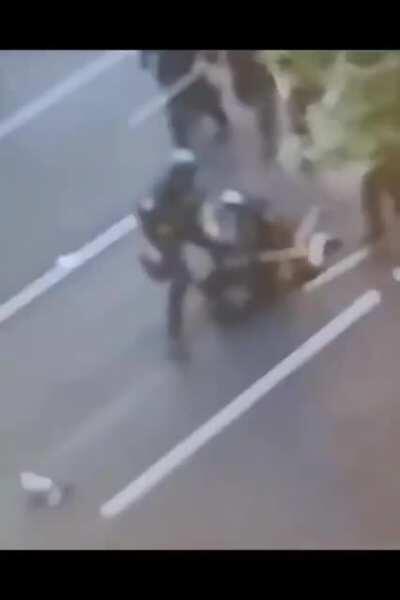 Cops shoot at window of guy recording in Louisville, Kentucky