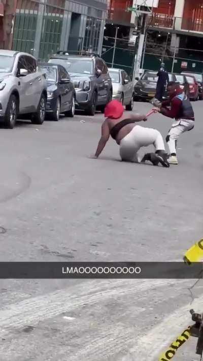 Never mess with amazon drivers 🤺