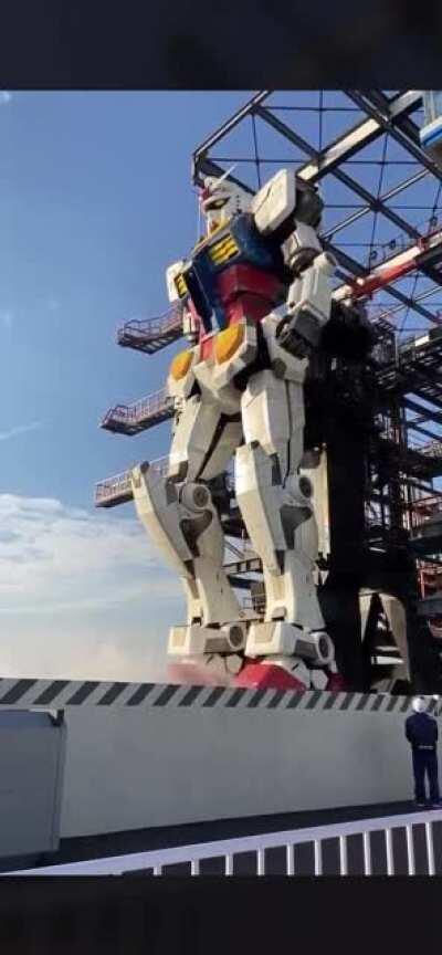 Here is the Gundam walking at normal speed! Gundam Factory Yokohama, Japan.