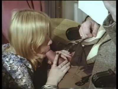 Brigitte Lahaie - Blondes Humides (1978) 