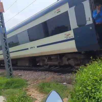 Old Engine Rescues Vande Bharat Express Train After It Breaks Down Mid-Journey In UP; Passengers Stranded For Hours