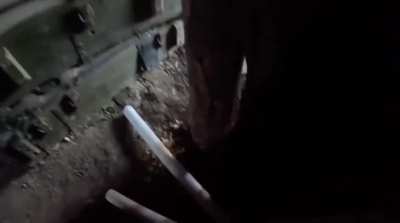 Russian drone gets into an Ukrainian trench but they manage to run out because of late detonation