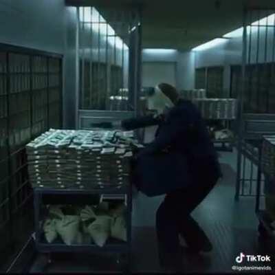 Me pulling up to fort knox be like