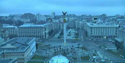 Kyiv, Ukraine, roughly 10 minutes ago. Air Raid Sirens were activated.