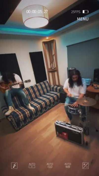 Sing About Me, I’m Dying Of Thirst // Smooth Instrumental