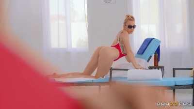 [Upcoming Scene] Skinny Dippin' Titties 😶