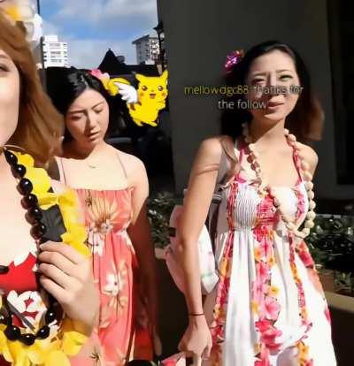 Fuslie Lifting Up Her Dress