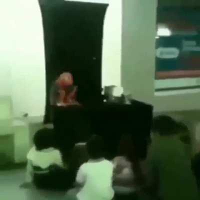 NO ME TOQUEI!!!!!!!!!!!