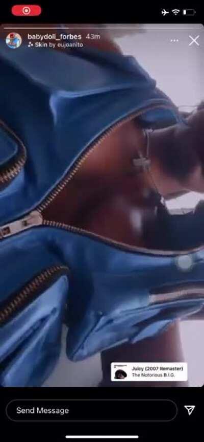 She know what she be doing 😉