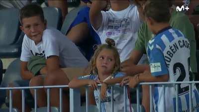 Girl dies inside after being ignored by mascot.
