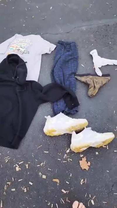 That kid is gonna Ride something new today🌚