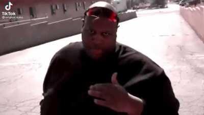 didn’t realize how fat this mf was until this video