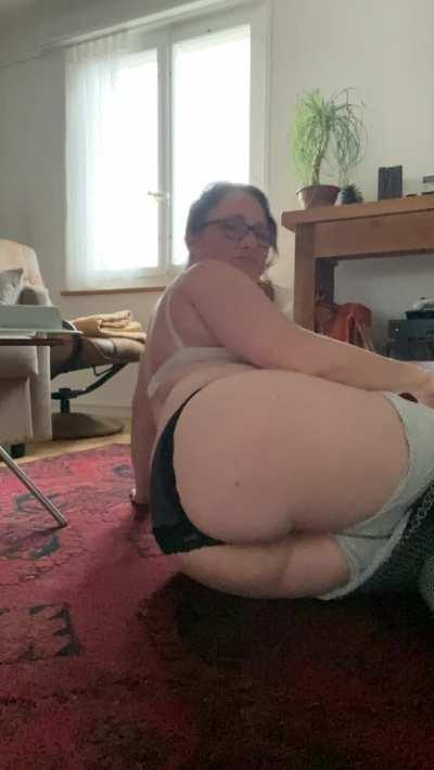 Grab them like i'm gonna grab yours