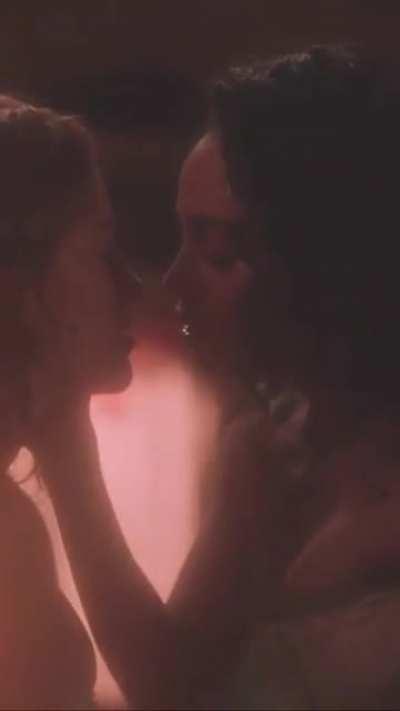 Who is the best kisser ?